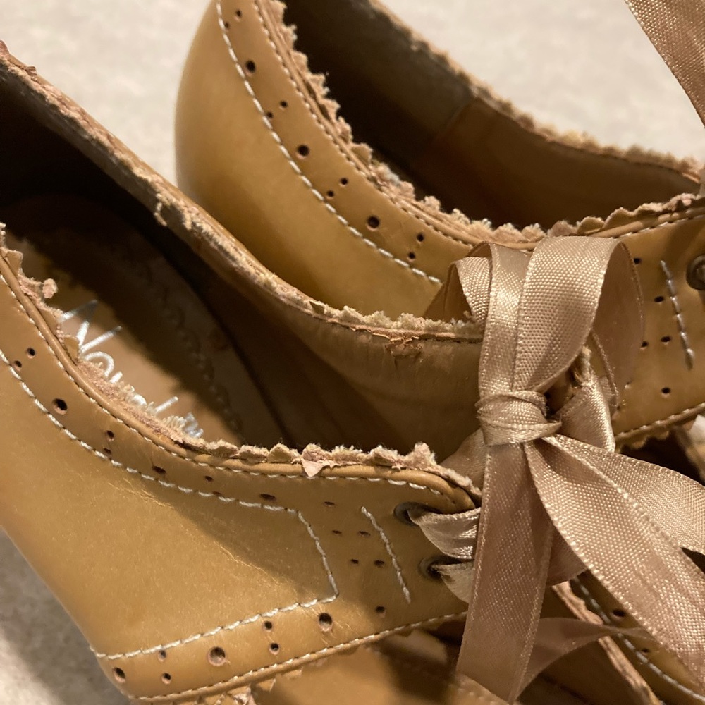 Cute Ribbon Heels - Picture 13 of 16